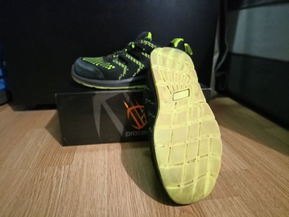 Buty robocze r.38 Procera