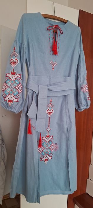 Нова лляна сукня вишиванка
