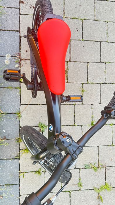 Nowy rower BMW 14 cali