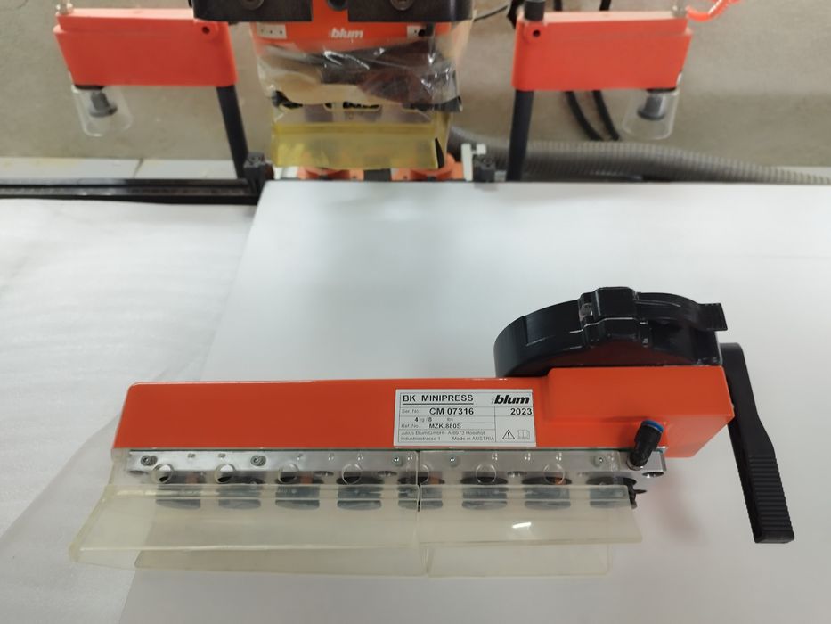 Сверлильна голова BLUM mzk 880.01