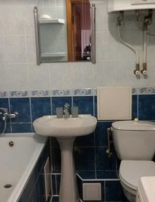 Продаж 2 К. Виставка