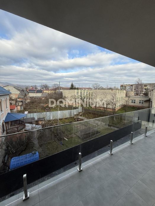 Продаж  новобудови в м.Хуст .