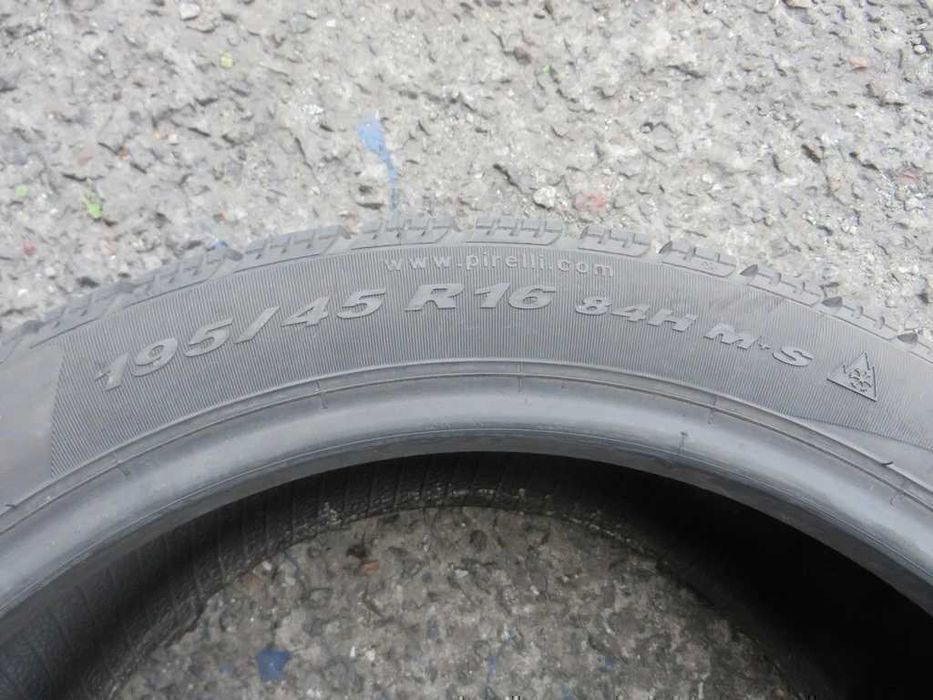 195/45 R16 84Н Pirelli SnowControlSerie2 Зима 4штуки шини б/у