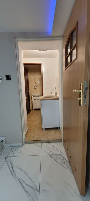Lokal na wynajem (bez czynszu)