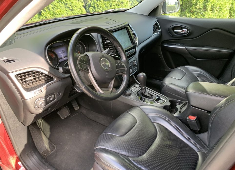 Jeep Cherokee limited 2019 р. Обʼєм 2,0 л