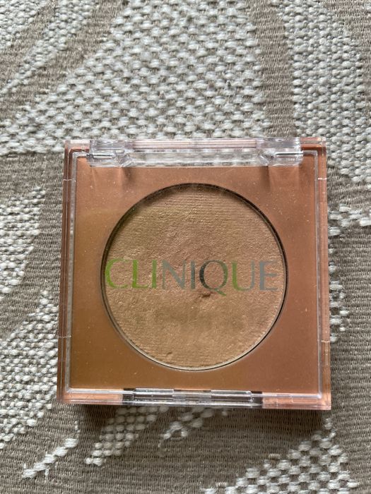Бронзер Clinigue