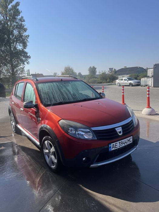 Продам авто Dacia.