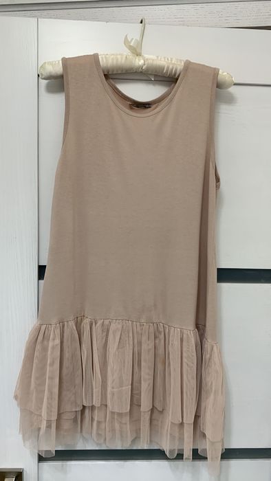 Продам платье для девочки, фирма MAYORAL, рост 157 см, б/у, в отличном