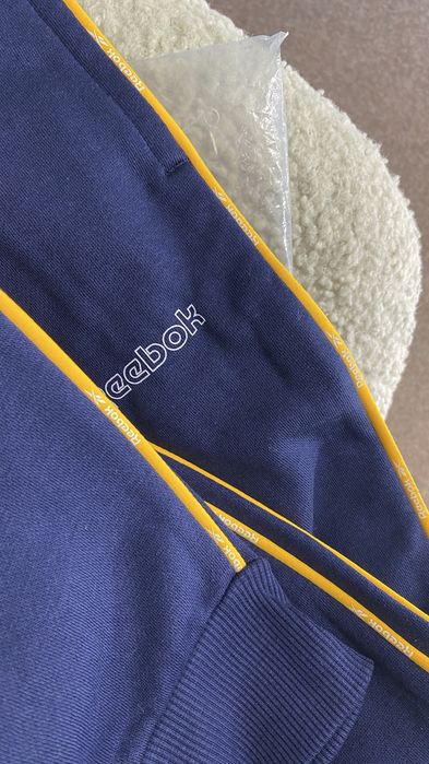 Жіночі штани батал сток опт reebok теплі великі розміри