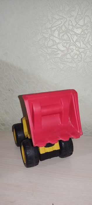 игрушка трактор miniso