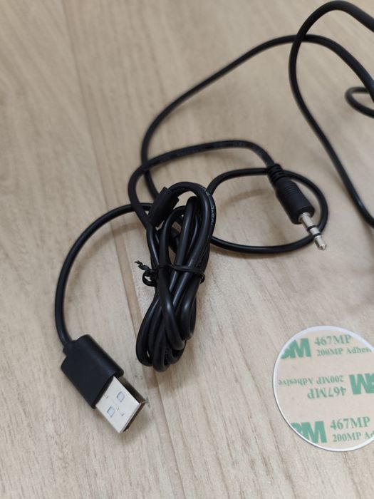 Recetor Bluetooth para Carro Mãos Livres e Música AUX + USB