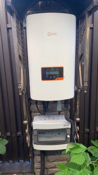 Продам мережевий інвертор Solis 3P10K-4G