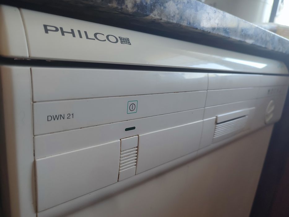 Máquina de lavar loiça Philco DWN 21