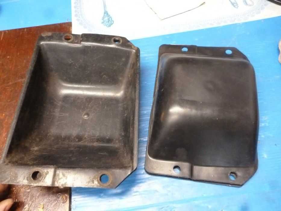 Fiat 125p FSO osłony lampy tylnych