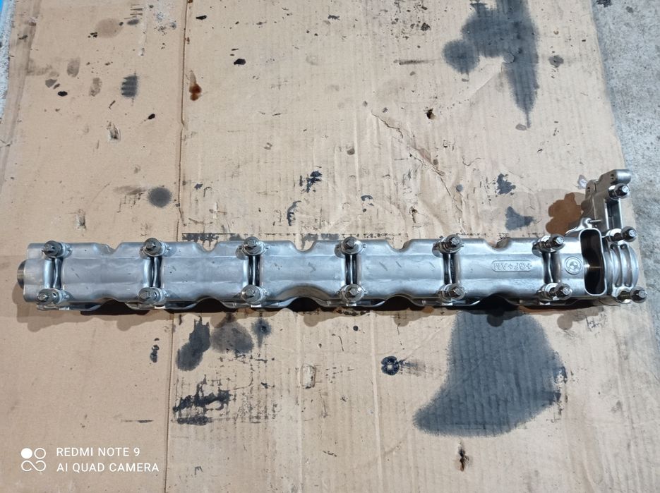 Wałek wydechowy+podstawa walka 3.0b n55b30. Bmw