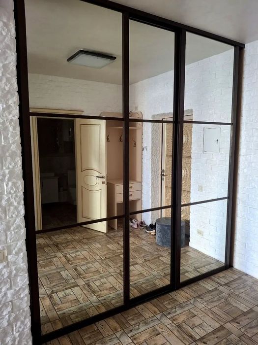 Квартира з ремонтом, вул. Драгоманова  2, Позняки