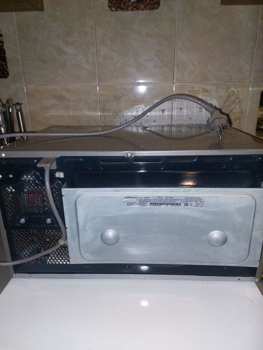 Микровалновка Samssung с грилем