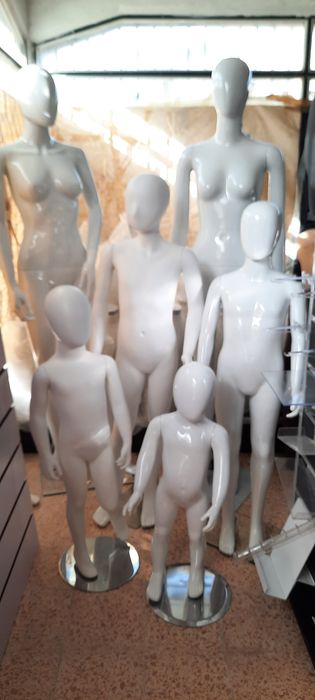 Pernas de manequim de homem