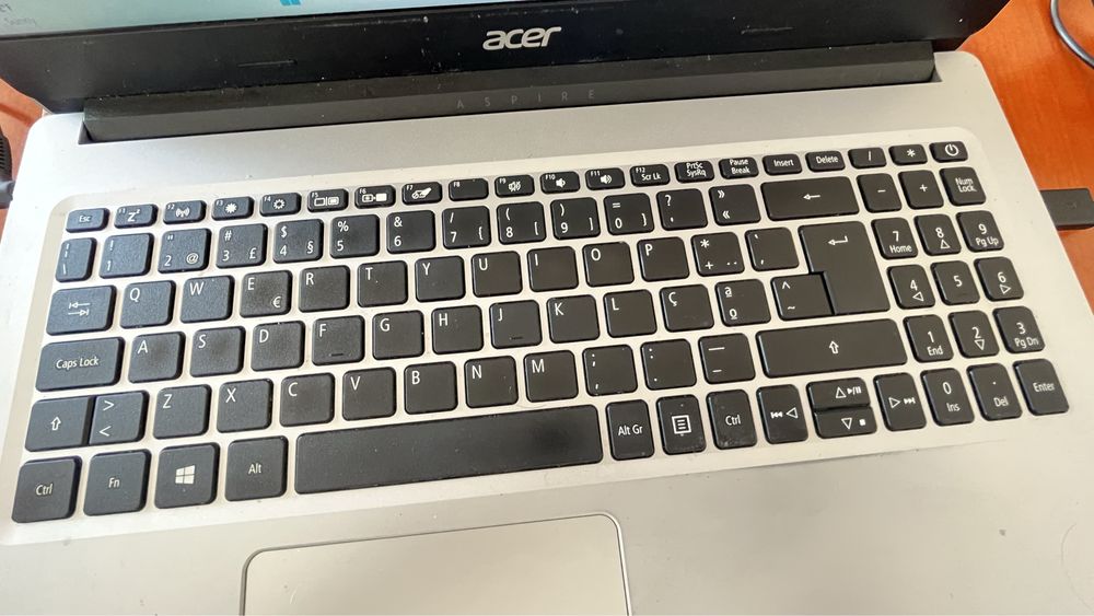 Portátil Acer Aspire427553535589754881