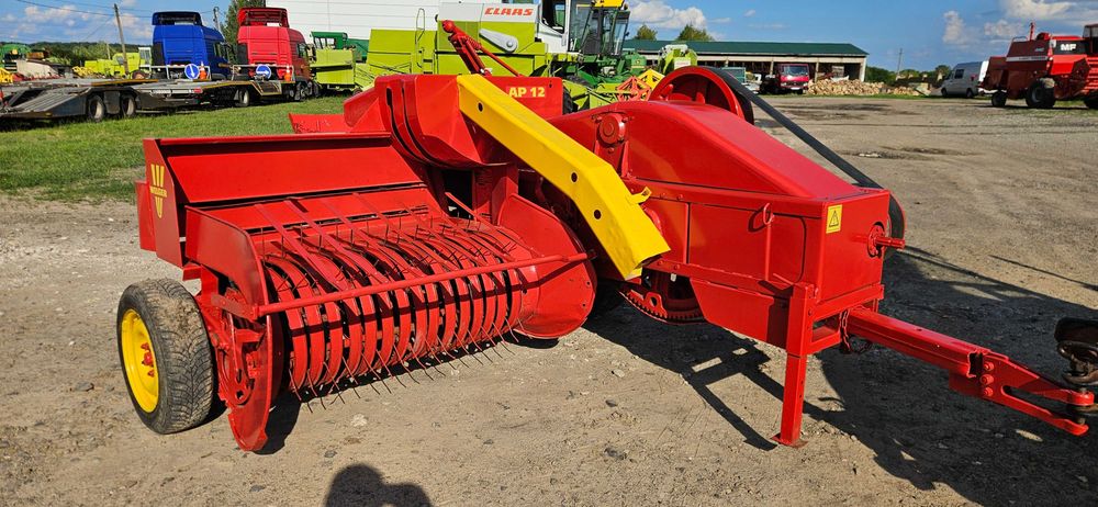 Прес підбирач тюкопрес Welger 12