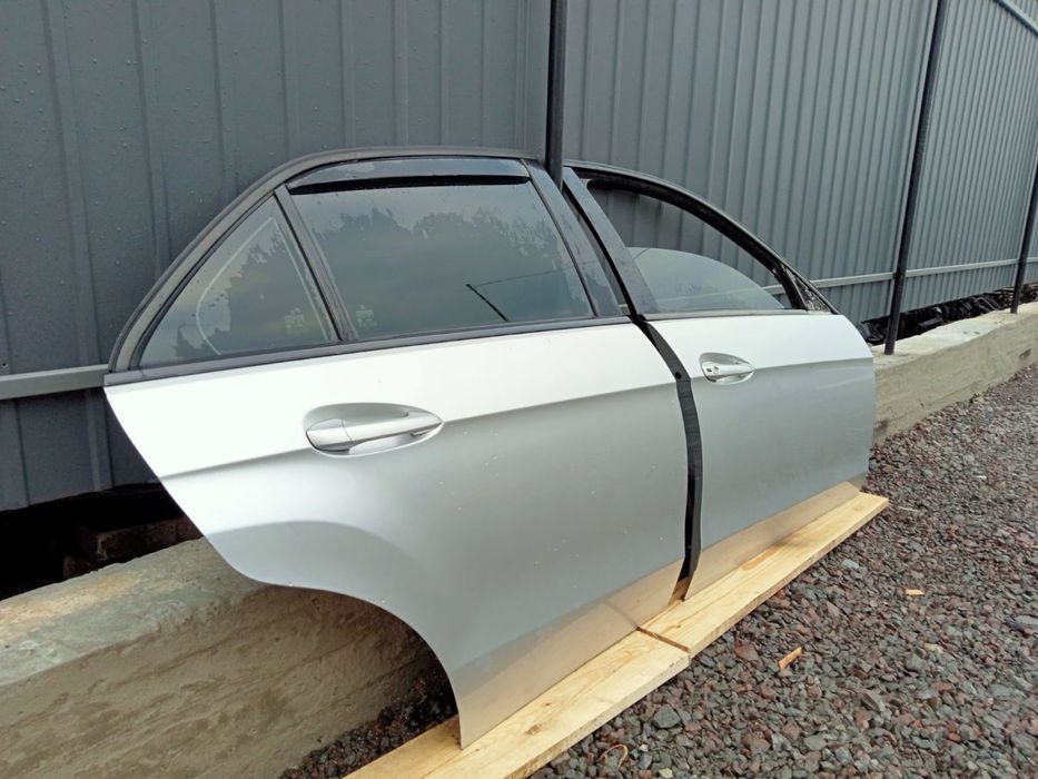 Mercedes w212 Двері