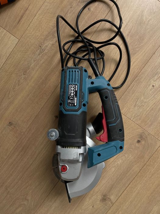 Bruzdownica Erbauer 1500 W