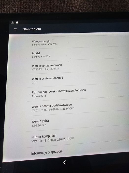 Tablet  lenovo yt-x703l