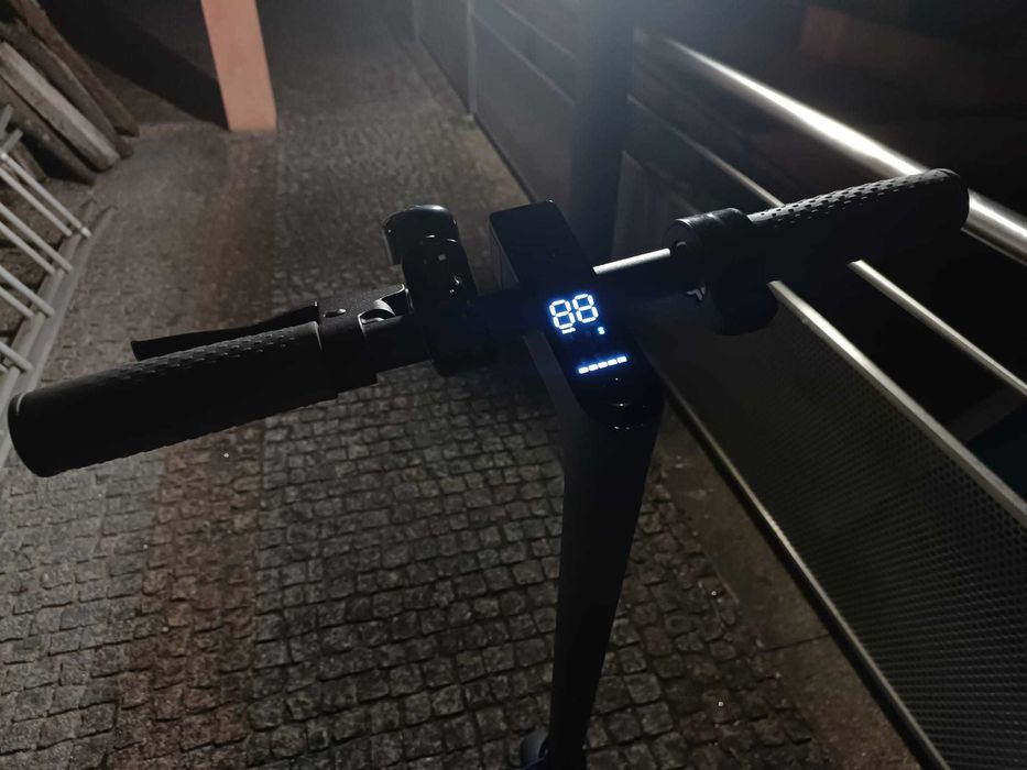 Trotinete Elétrica Xiaomi Mi 3 Preta