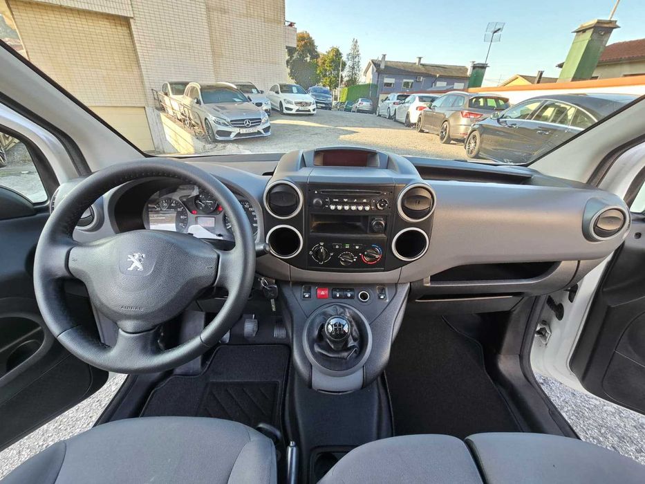 PEUGEOT PARTNER L1 1.6HDI 115CV "3 LUGARES"