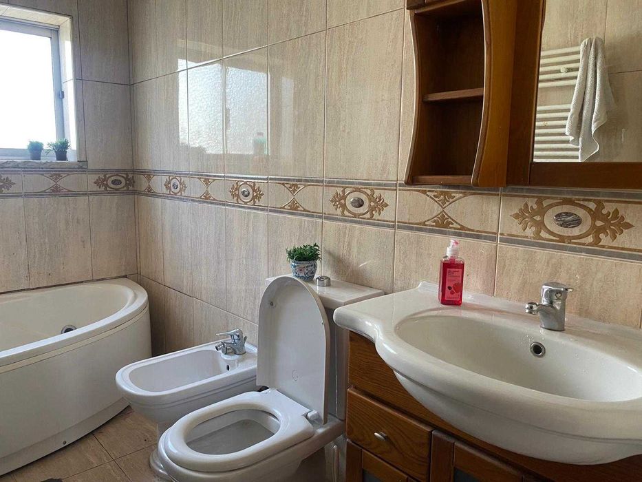 Arrenda-se T3 em Santa Apolónia, Coimbra - Estacionamento Privativo