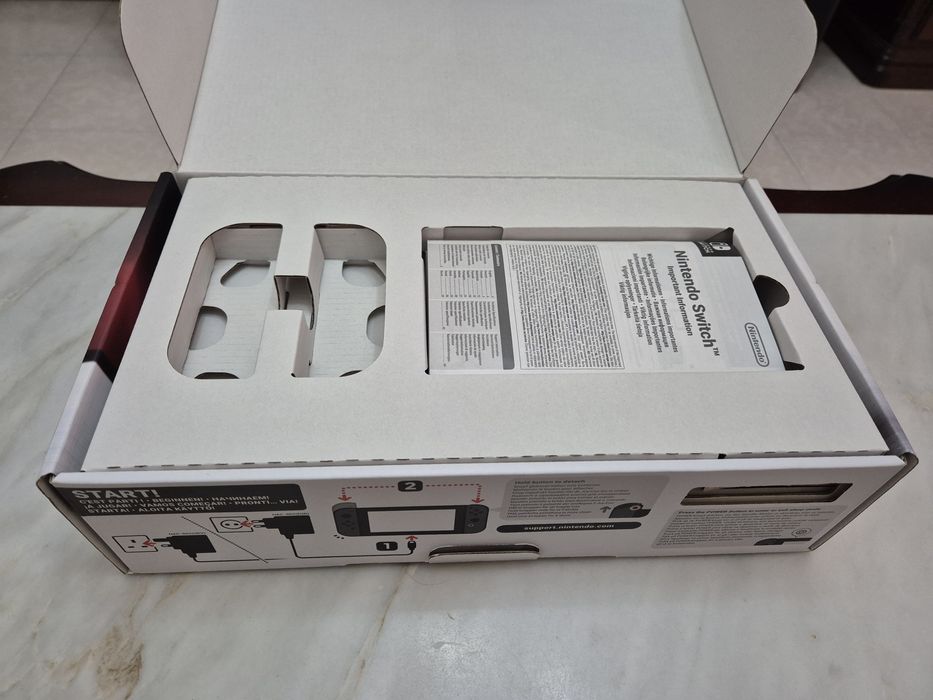 Nintendo Switch com caixa original