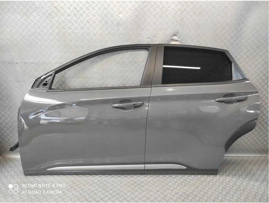 Двері Hyundai Kona передні або задні праві ліві разборка