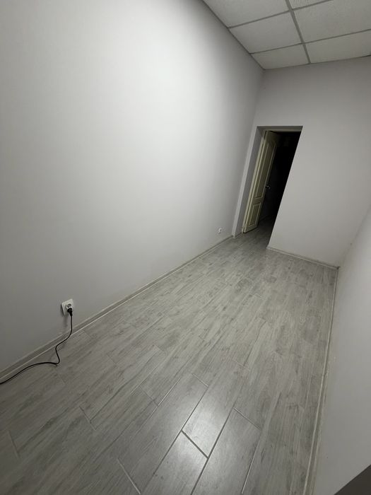 Сдам под офис/магазин