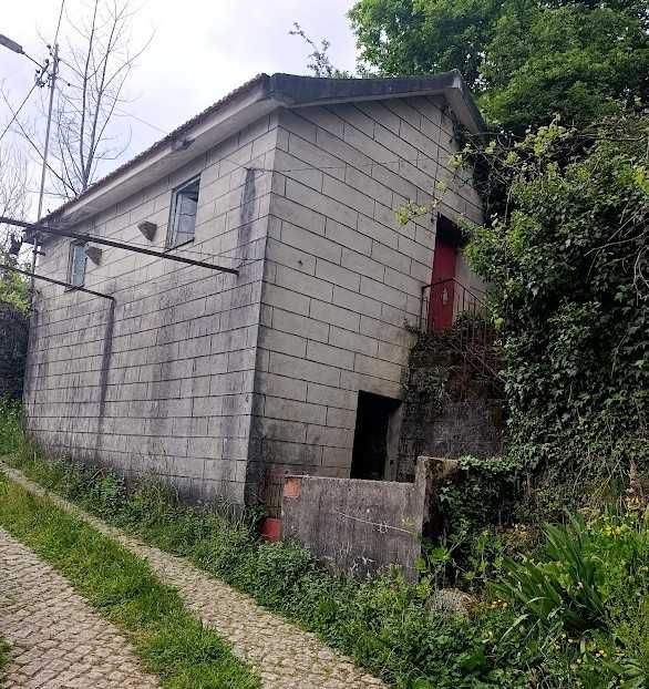 Casa para restauro e recuperação