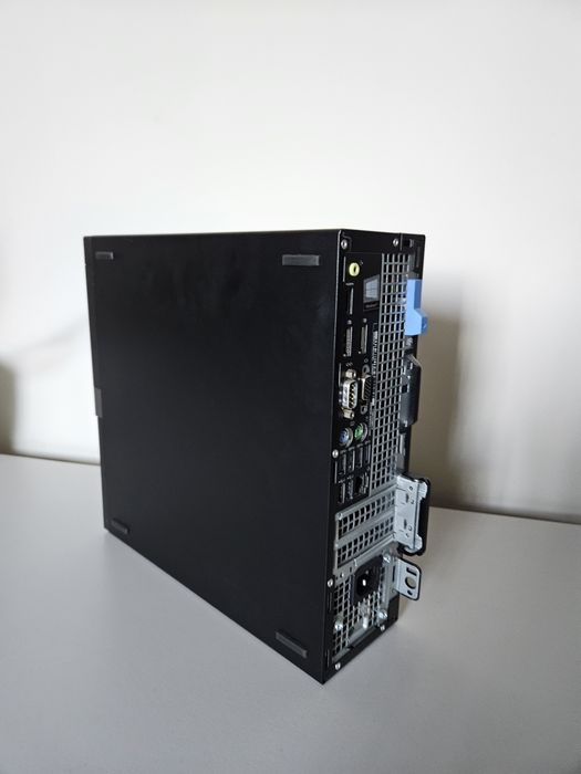 Komputer Dell Optiplex 7050