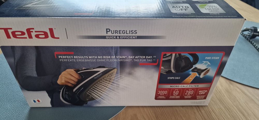 Żelazko tefal puregliss model FV8062E0