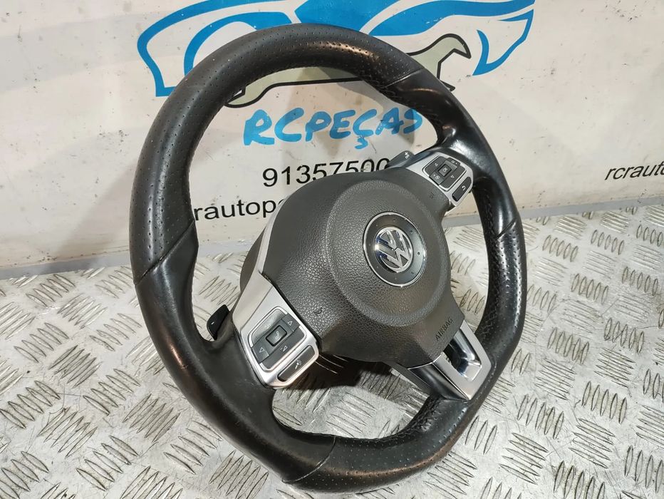 Volante Completo Flat Bottom Pele Perfurada Patilhas Multifunções VW