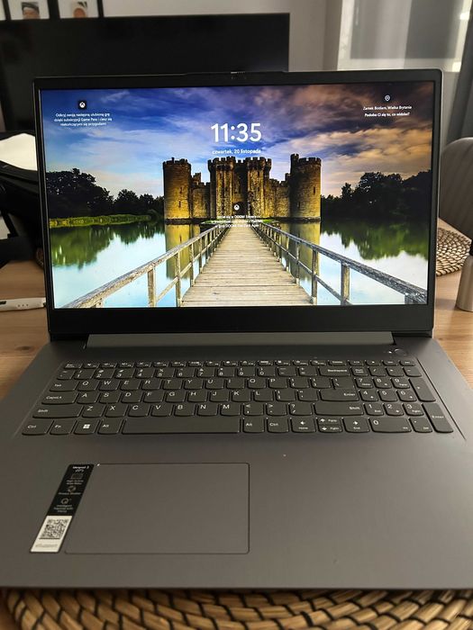 Laptop Lenovo Ideapad 3 (17”)