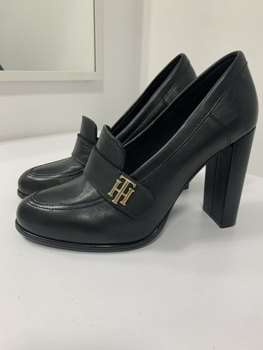 Шкіряні туфлі tommy hilfiger /38 розмір( туфли женские)