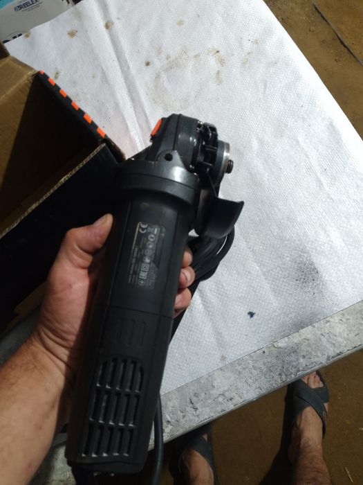 Болгарка Дніпро М