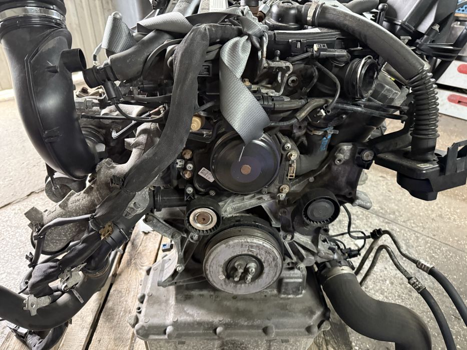 Мотор двигун двигатель ОМ651 2.2 дизель Vito V-class Sprinter E-clas