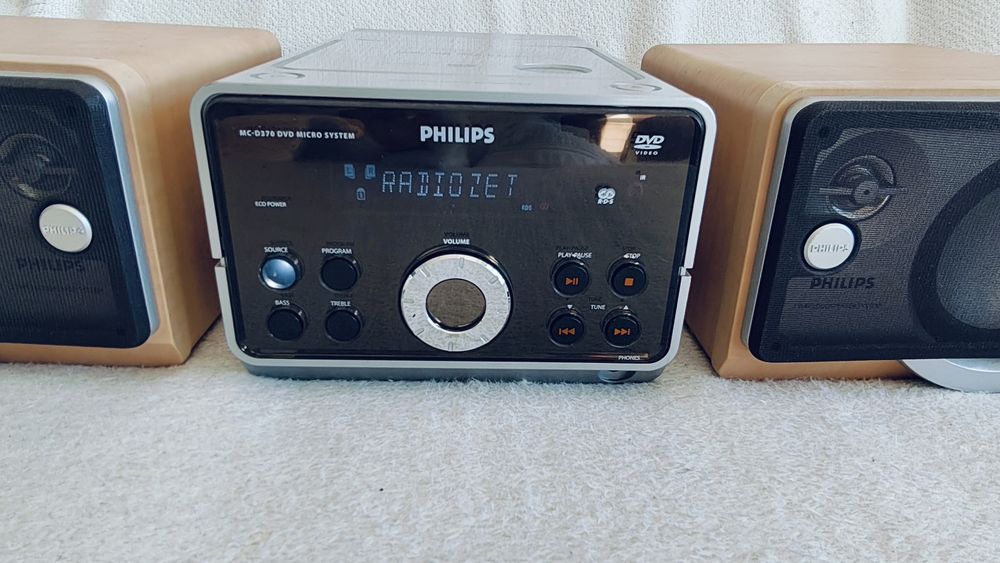 Zestaw audio-wideo 2.1 PHILIPS MCD370/22
