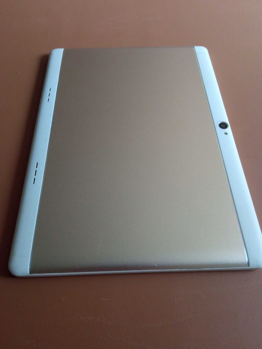 Планшет Lenovo 10'' LTE
