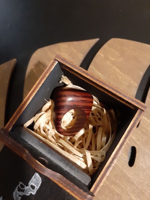 Дизайнерское деревянное кольцо WooDoo стиль COS,  Massimo dutti
