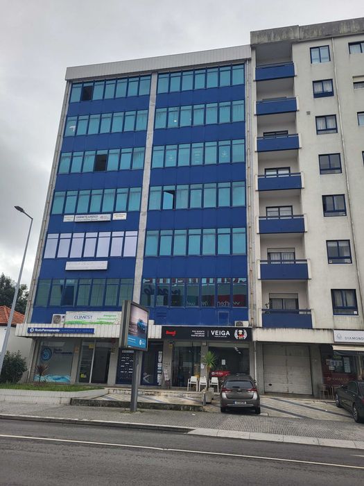 Escritório com 70 m2,  Guardeiras, Maia