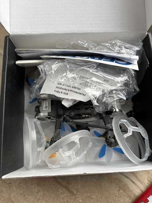Dron FPV Geprc Rocket-Plus-R-XSR.  DJI FPV Air Unit HD  black friday