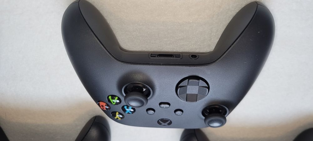 Джойстик Microsoft Xbox Series X|S Wireless Controller