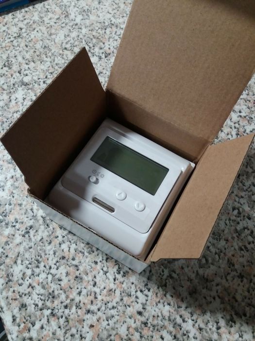 Termostato digital com sonda.Novo