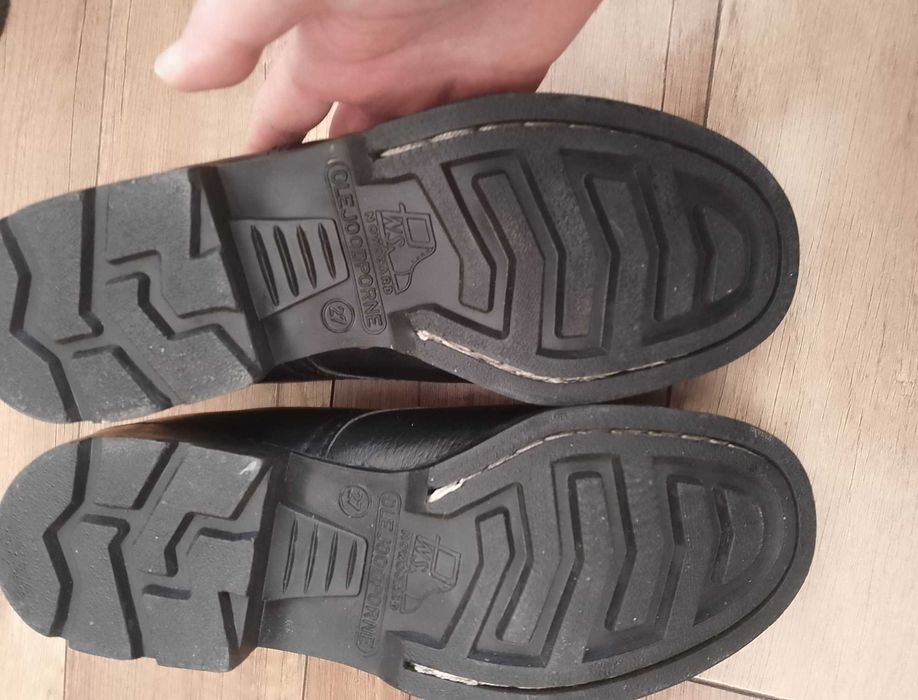Buty męskie olejoodporne 42