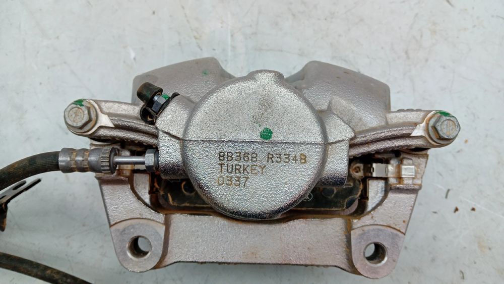 Pinça travão / maxila de travão frente direita AUDI A5 (FU2)
